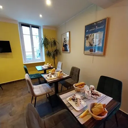 Le Mistral 3*