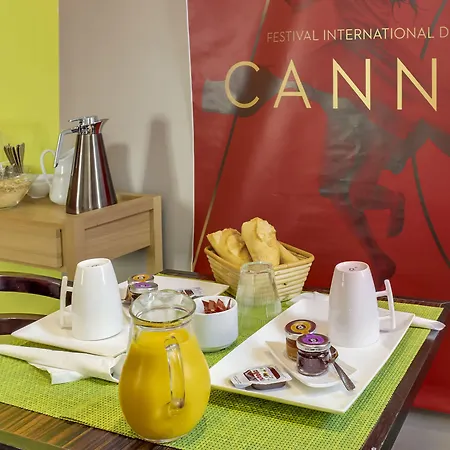 Le Mistral 3* Cannes