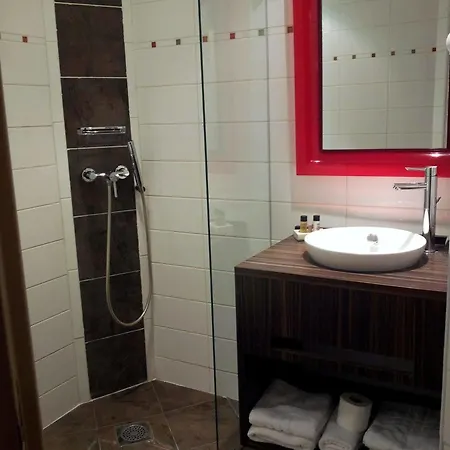 Szálloda Le Mistral 3*